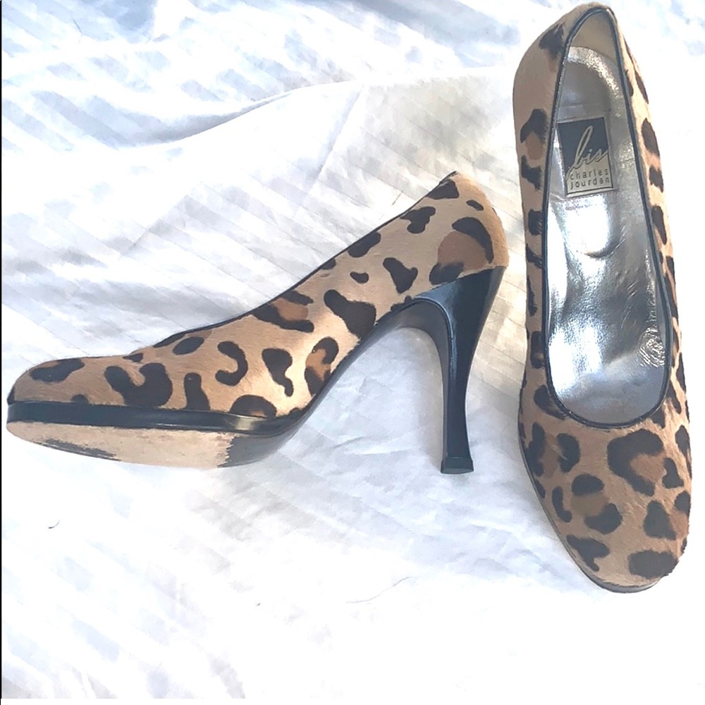 Charles Jordan  cheetah print Beautiful shoes